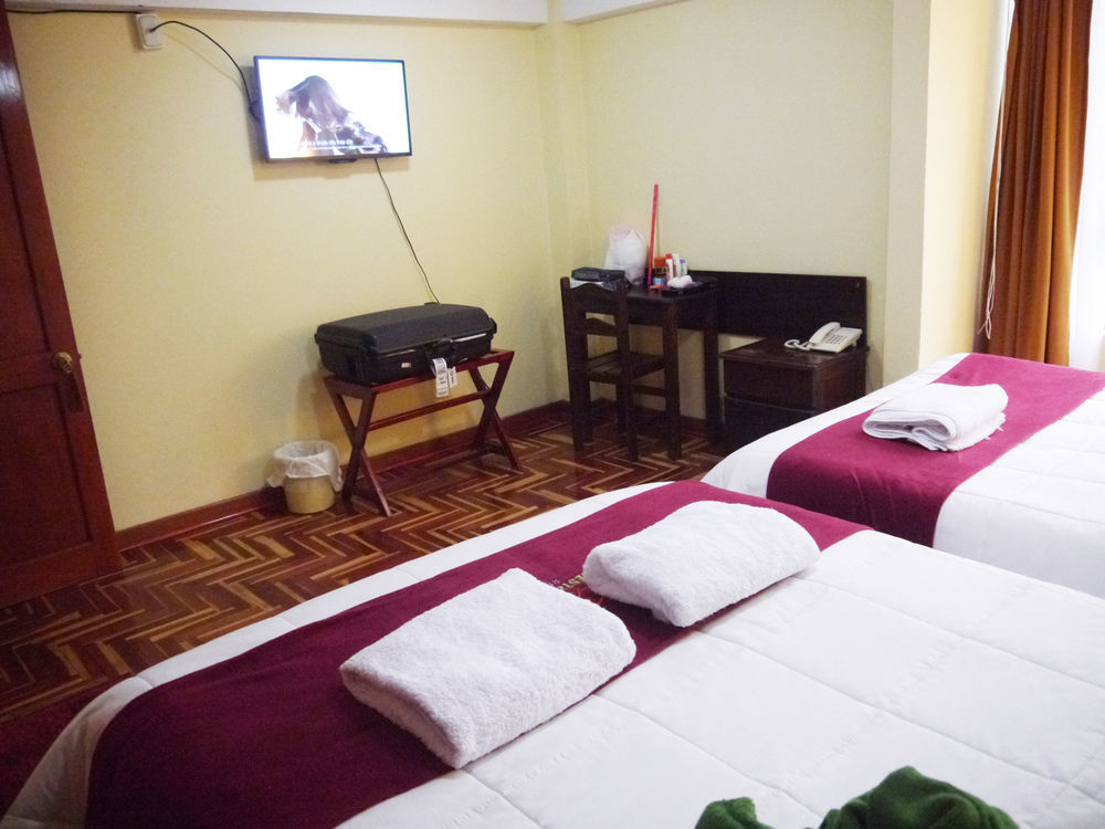 Fiesta Inn Куско Екстериор снимка